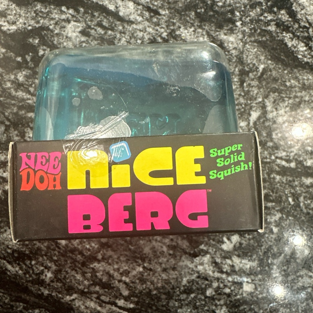 NeeDoh Ice Berg Super Solid Squish - Teal Blue